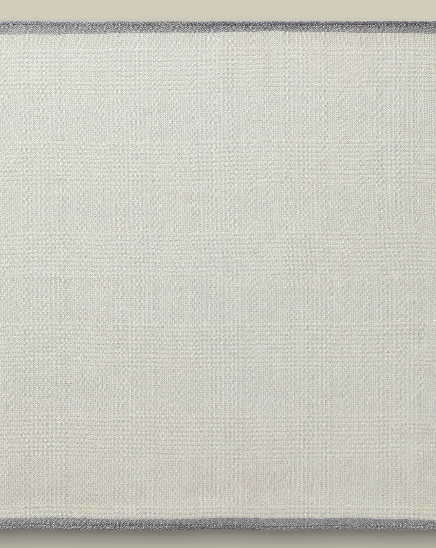 Silk Wool Prince of Wales Check Pocket Square - Silver Gray