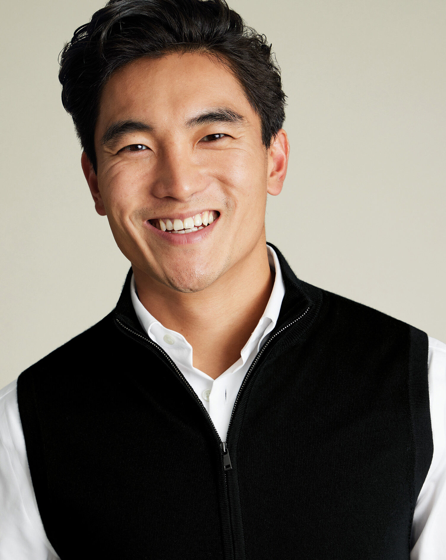Pure Merino Zip Vest - Black