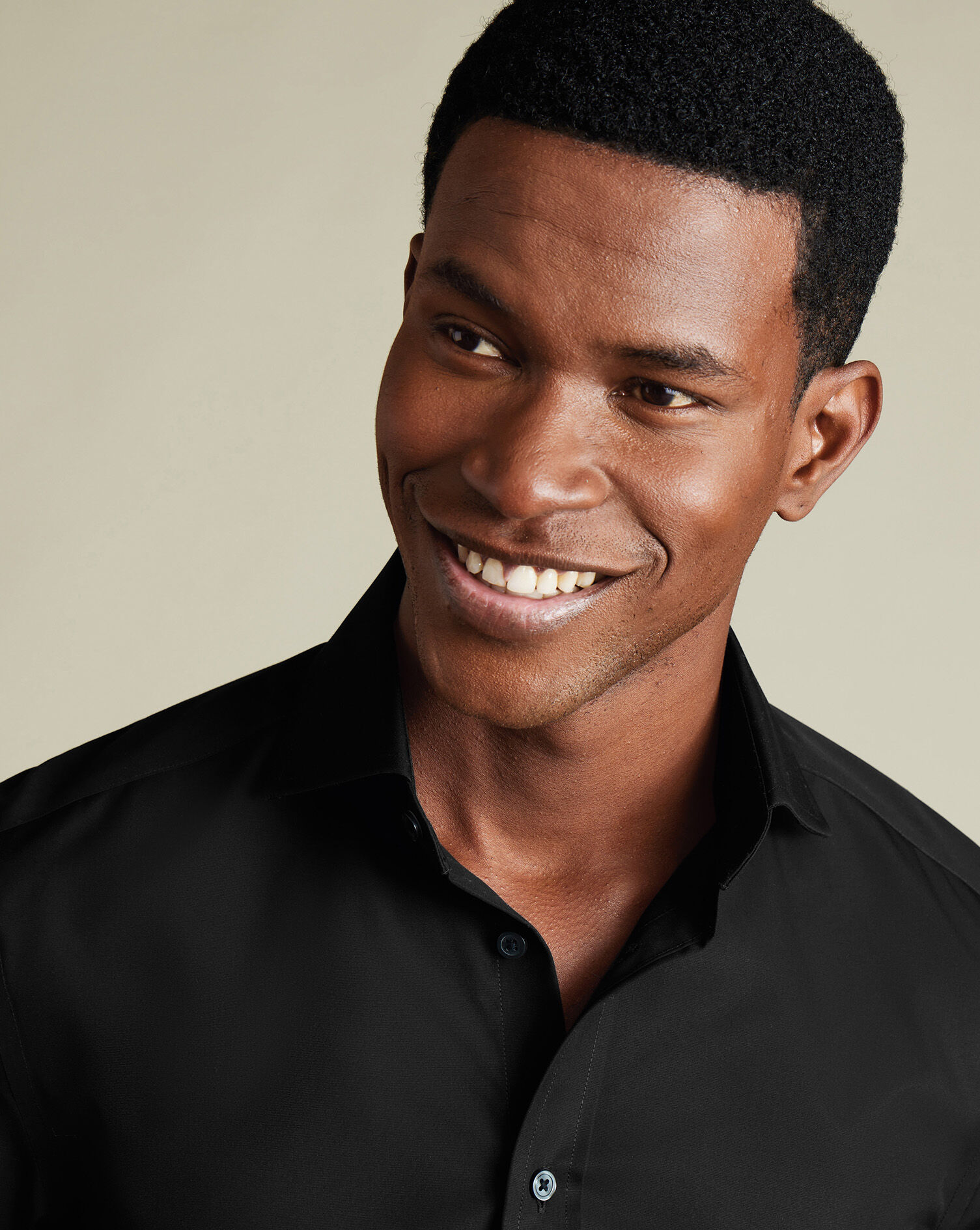 Spread Collar Non-Iron Poplin Shirt - Black