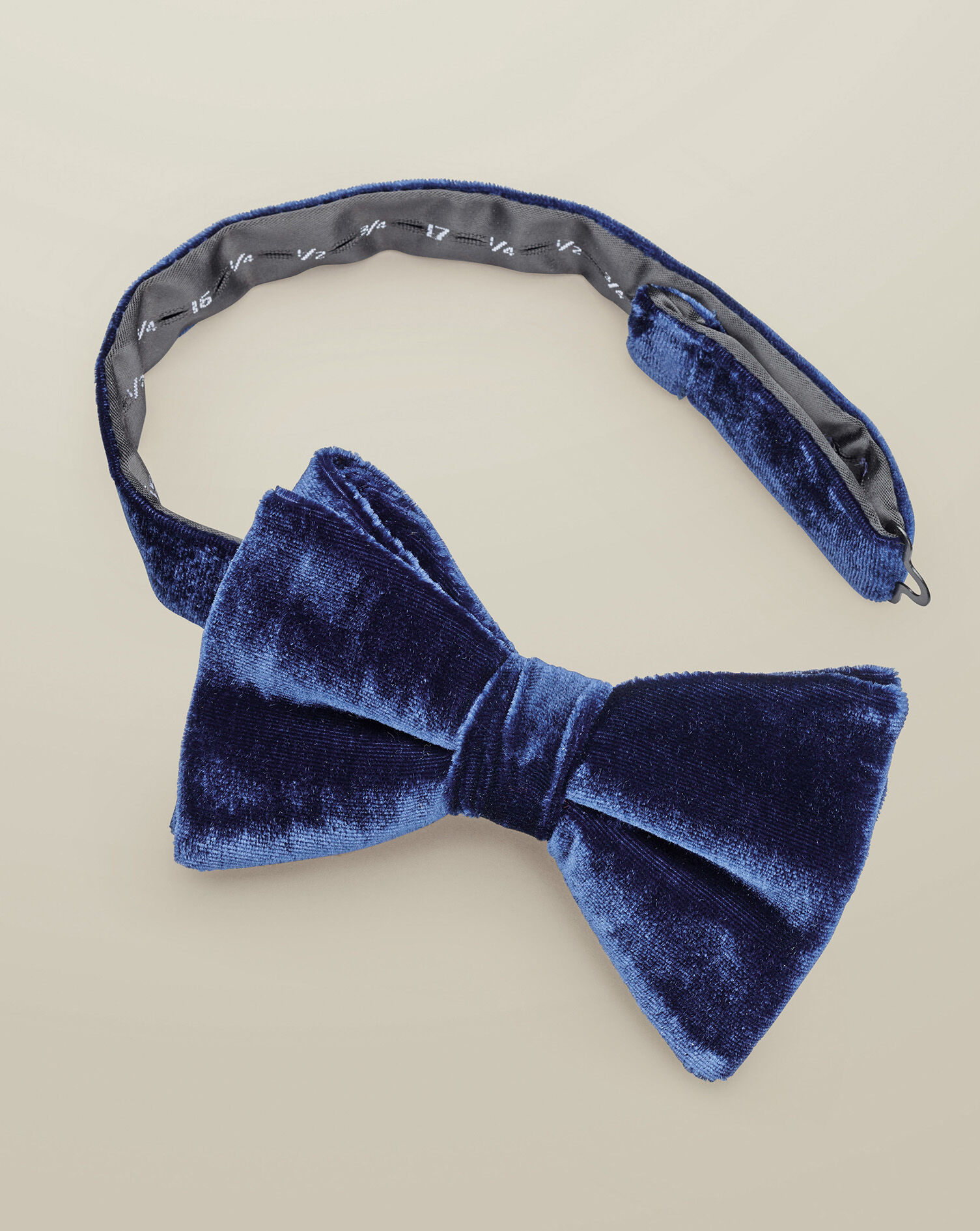 Velvet Bow Tie - Royal Blue