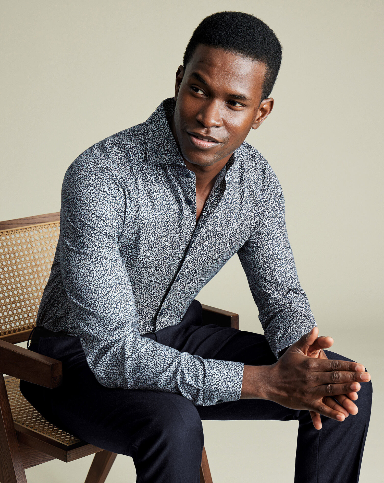 Non-Iron Stretch Leaf Print Shirt - Ink Blue