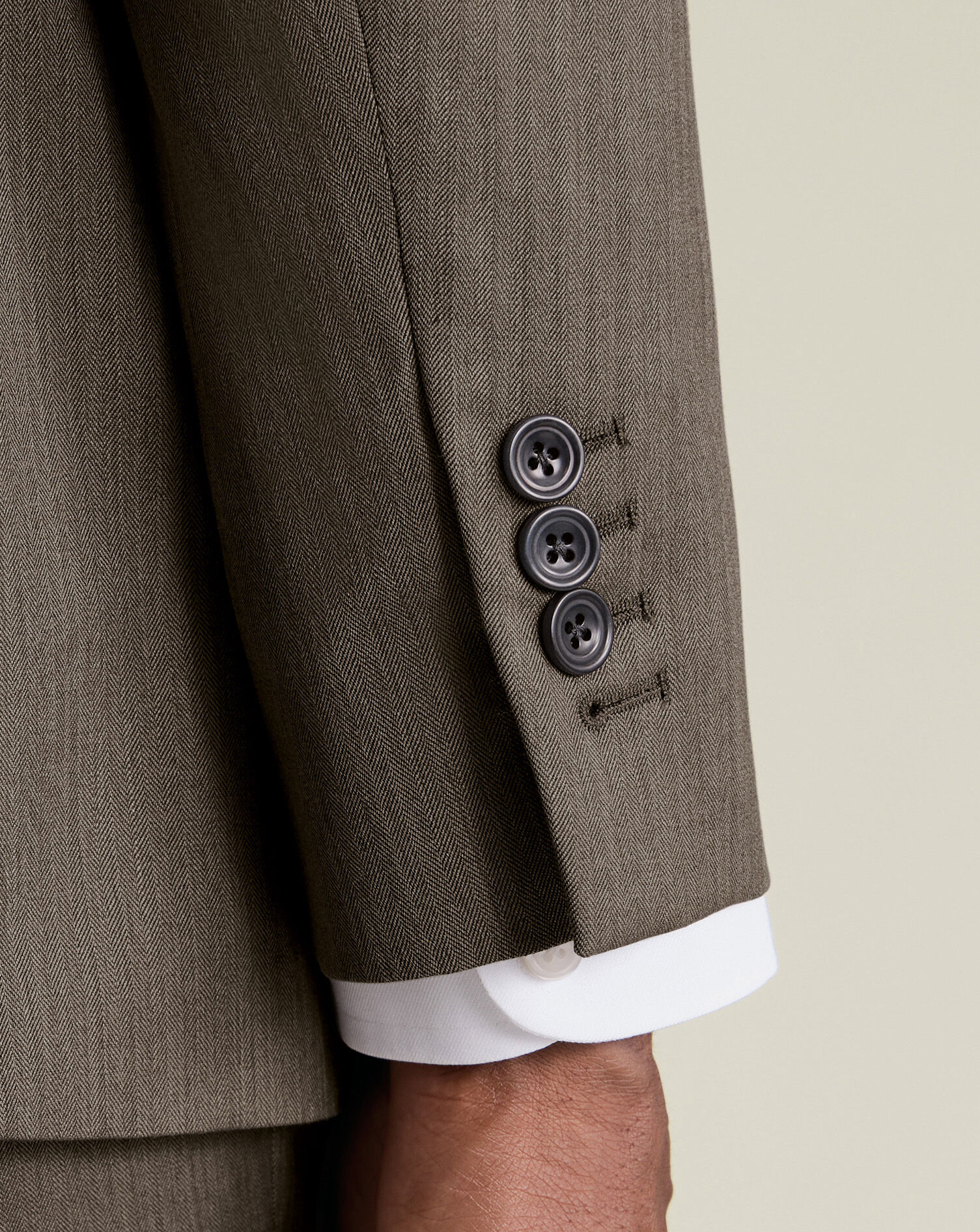 Ultimate Performance Herringbone Suit – Mocha