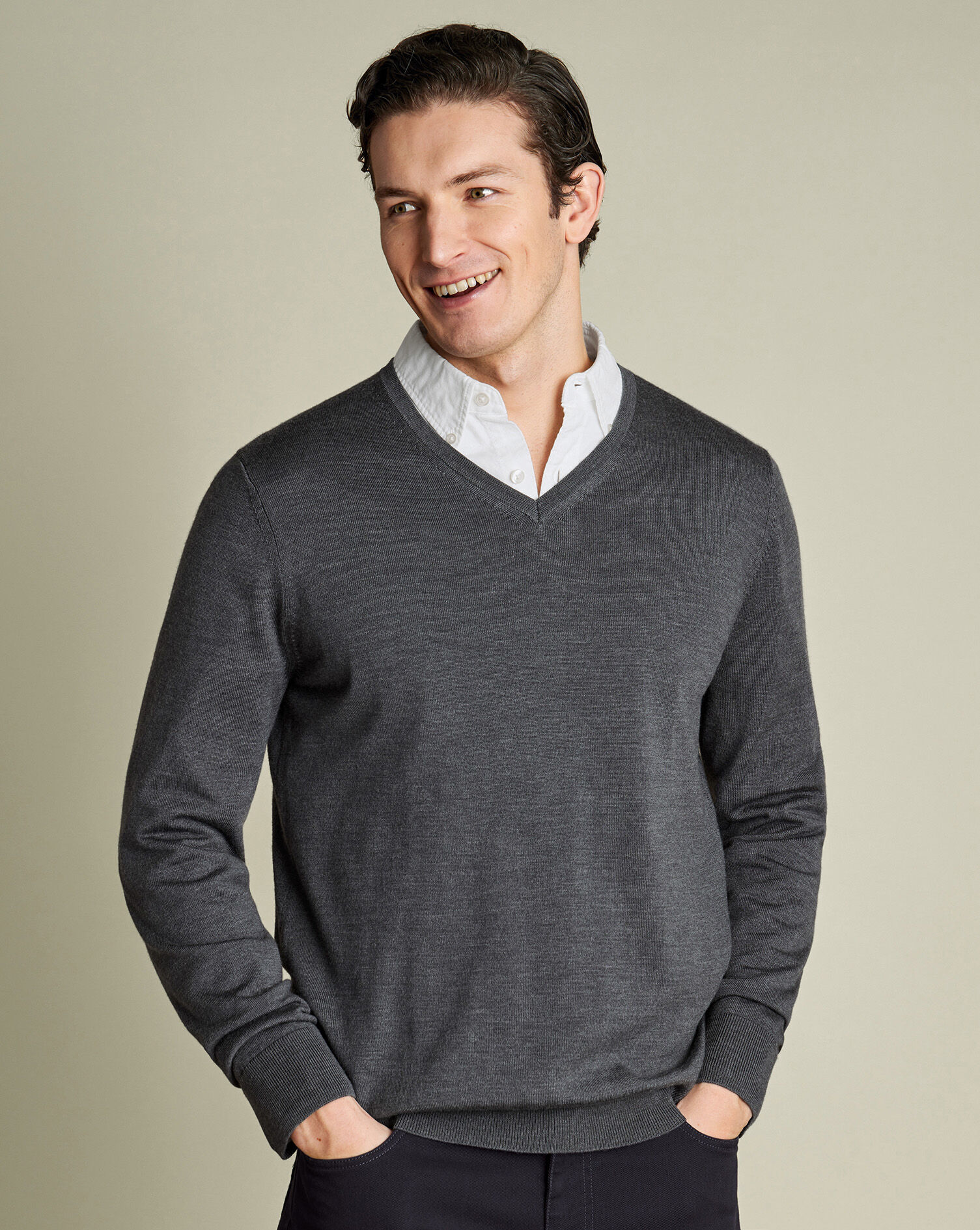 Merino V-Neck Sweater - Gray