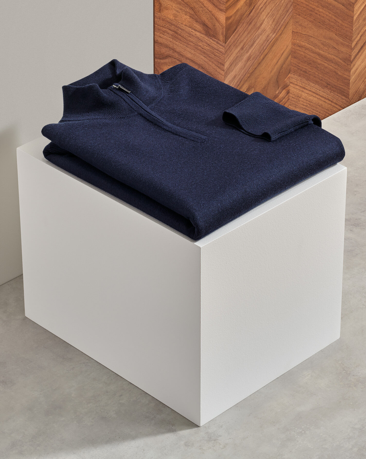 Merino Quarter Zip Sweater - Navy