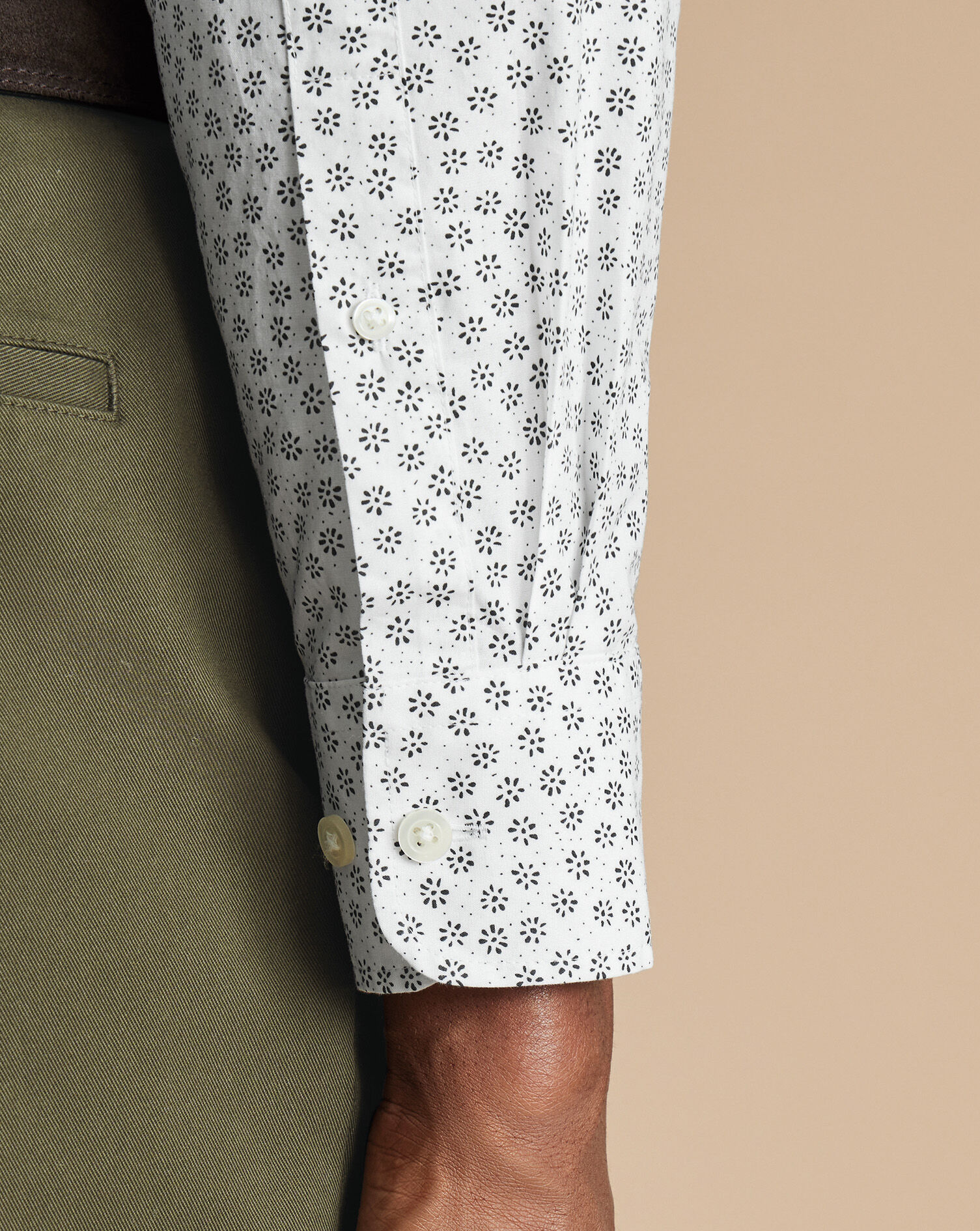 Non-Iron Stretch Print Black Floral Shirt - White