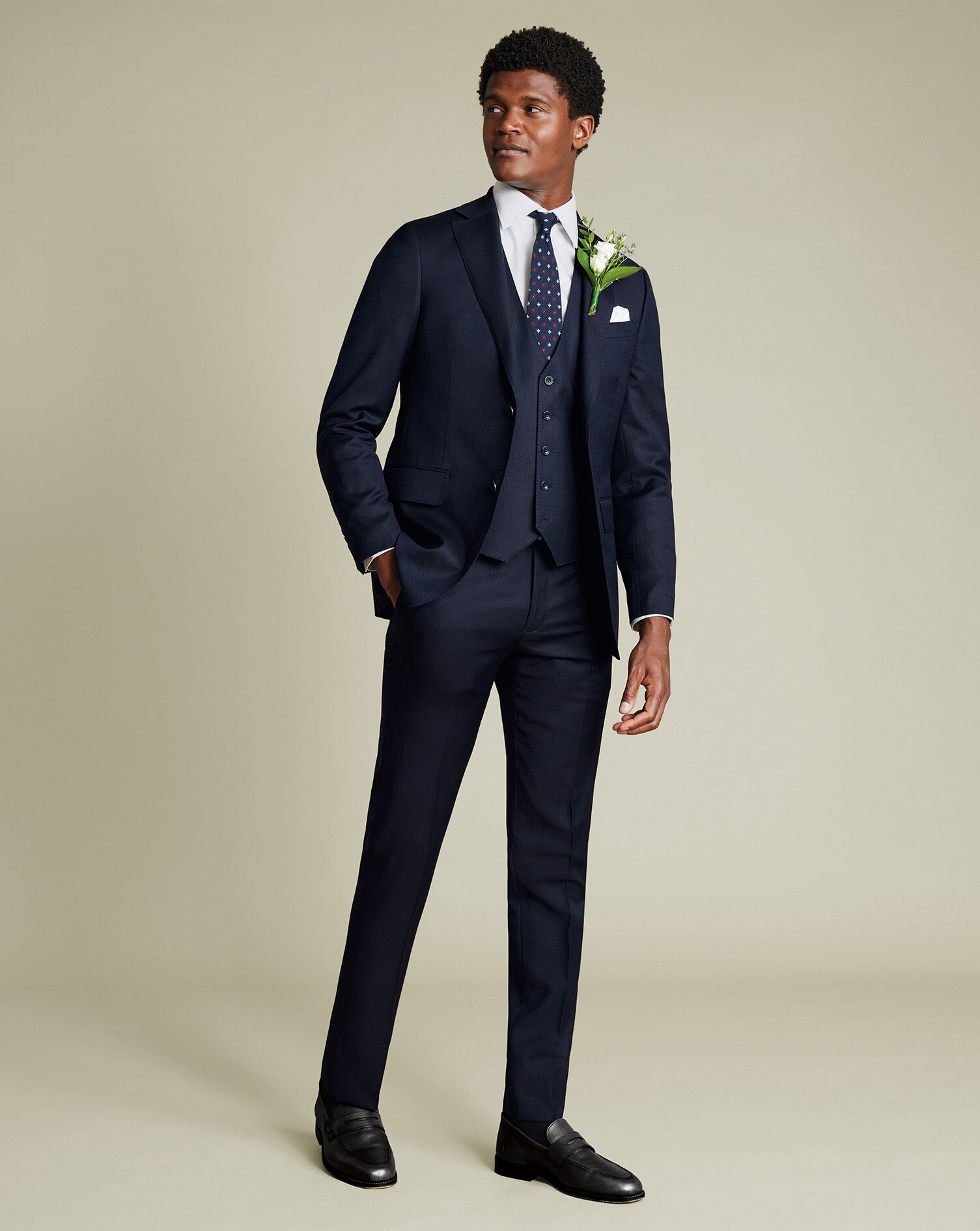 Luxury Italian Suit - Dark Navy