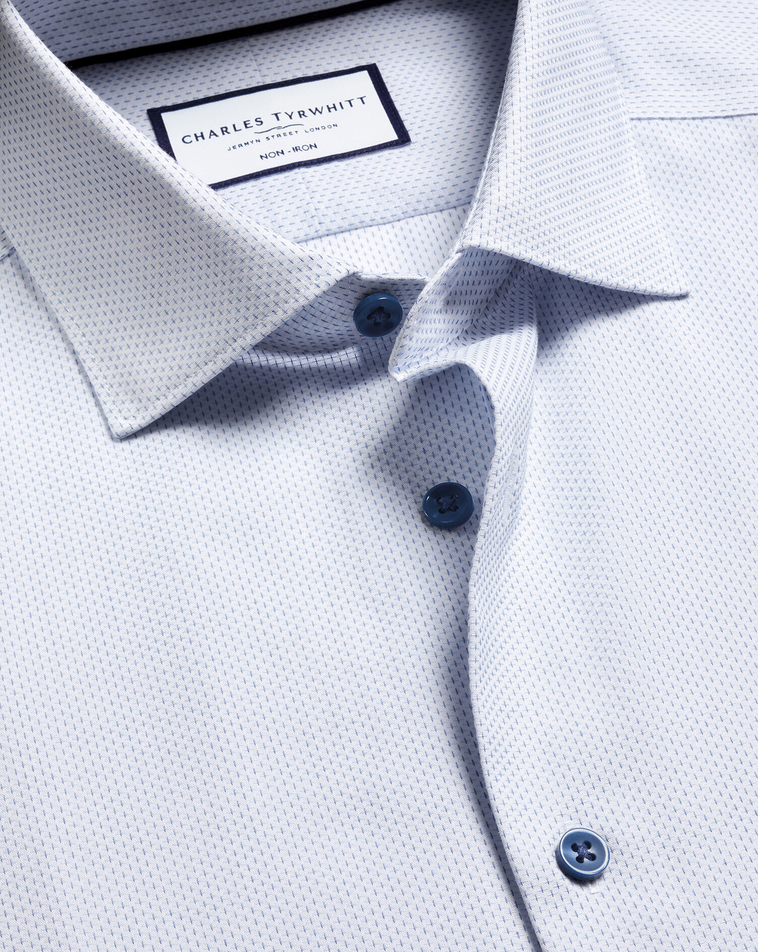 Non-Iron Stretch Texture Shirt - White & Sky Blue