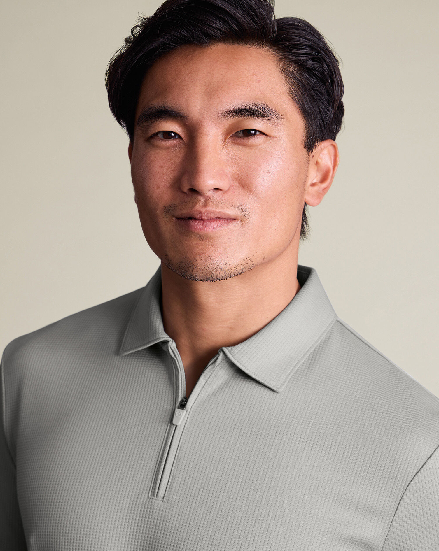 Performance Textured Zip-Neck Polo - Light Gray