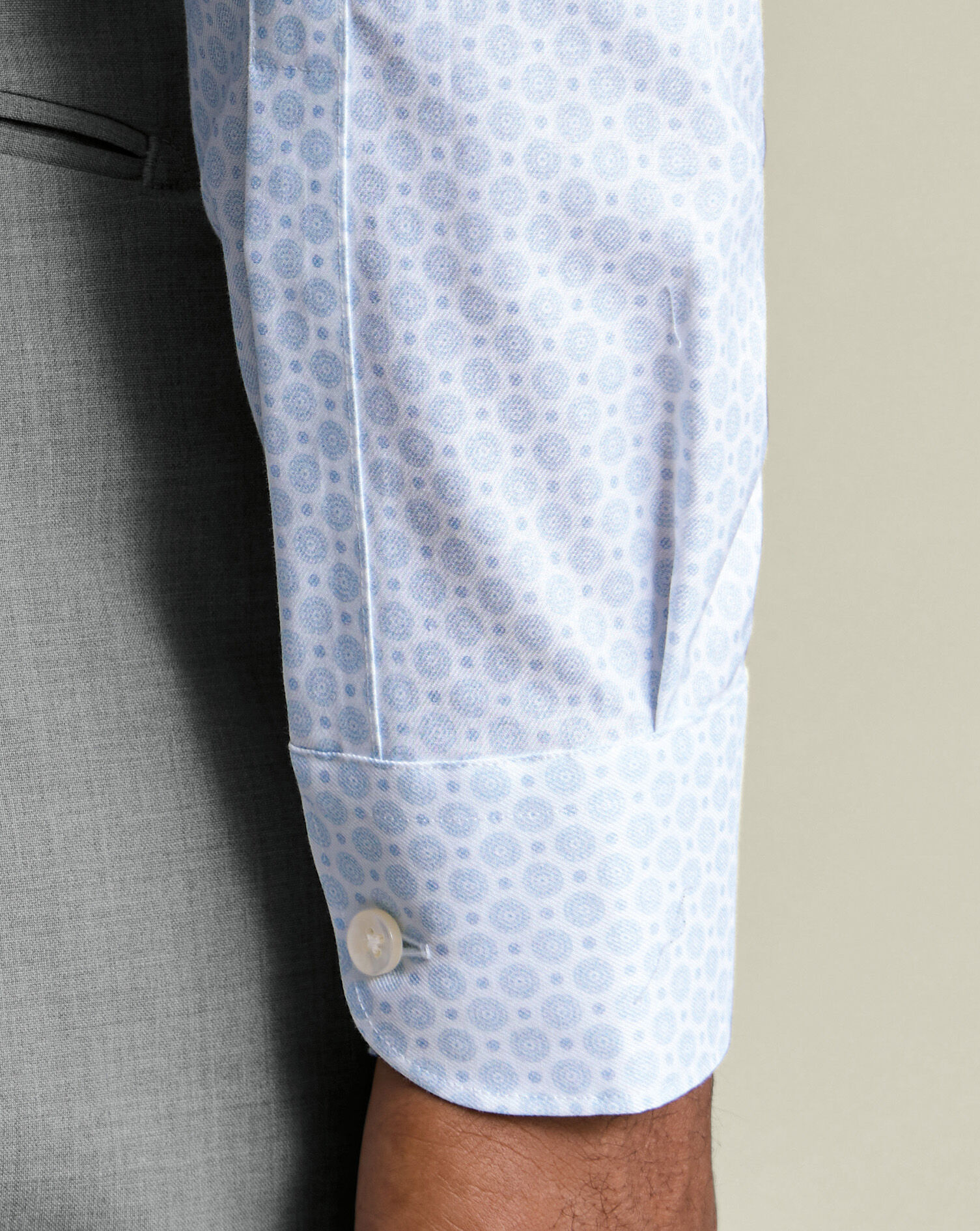 Non-Iron Stretch Print Shirt - White & Sky Blue