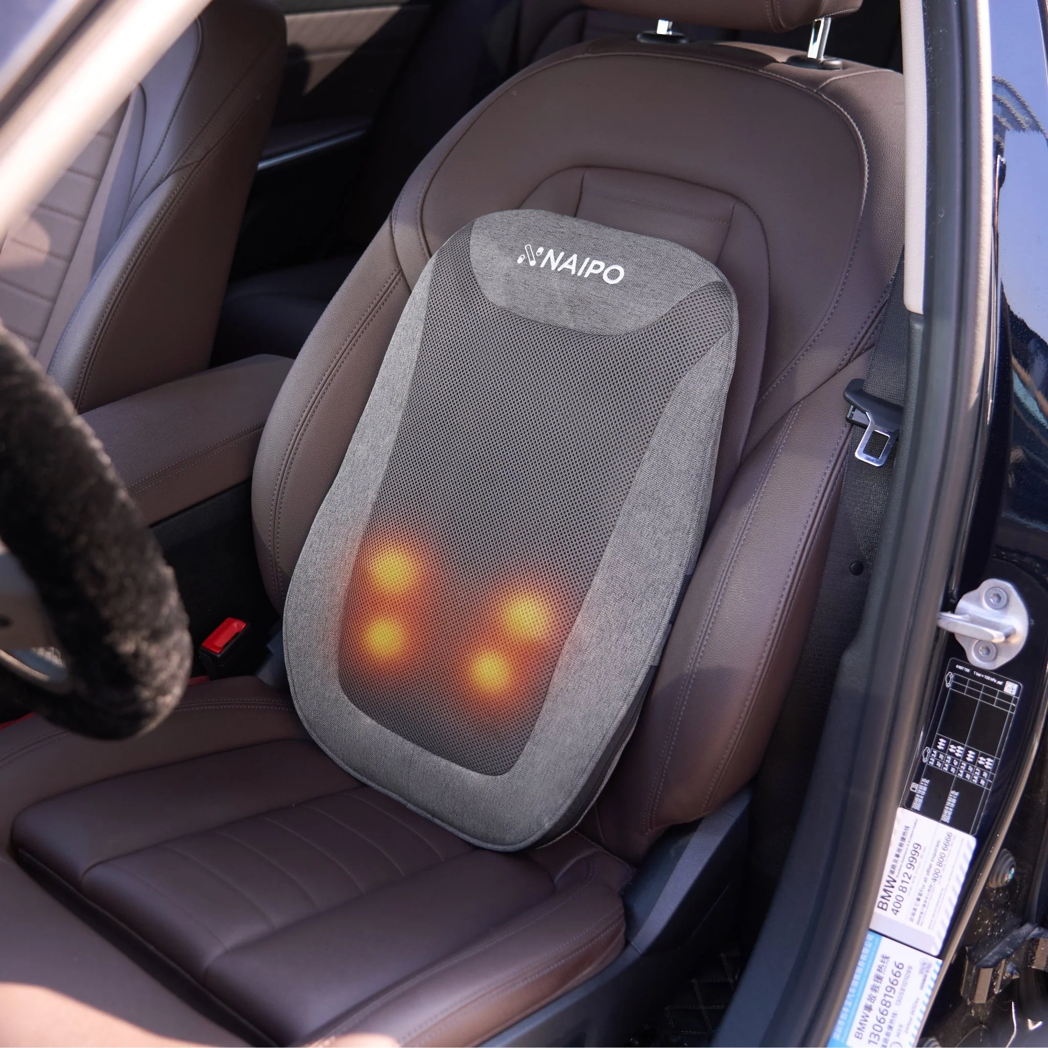 NAIPO MGB-2403 Mini Rugmassager met Snelladen