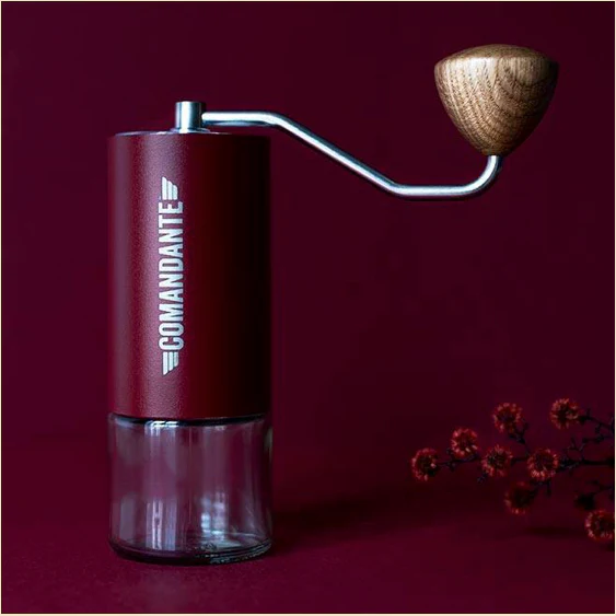 2025 Comandante C40 Nitro Blade - alle kleuren - Handmolen