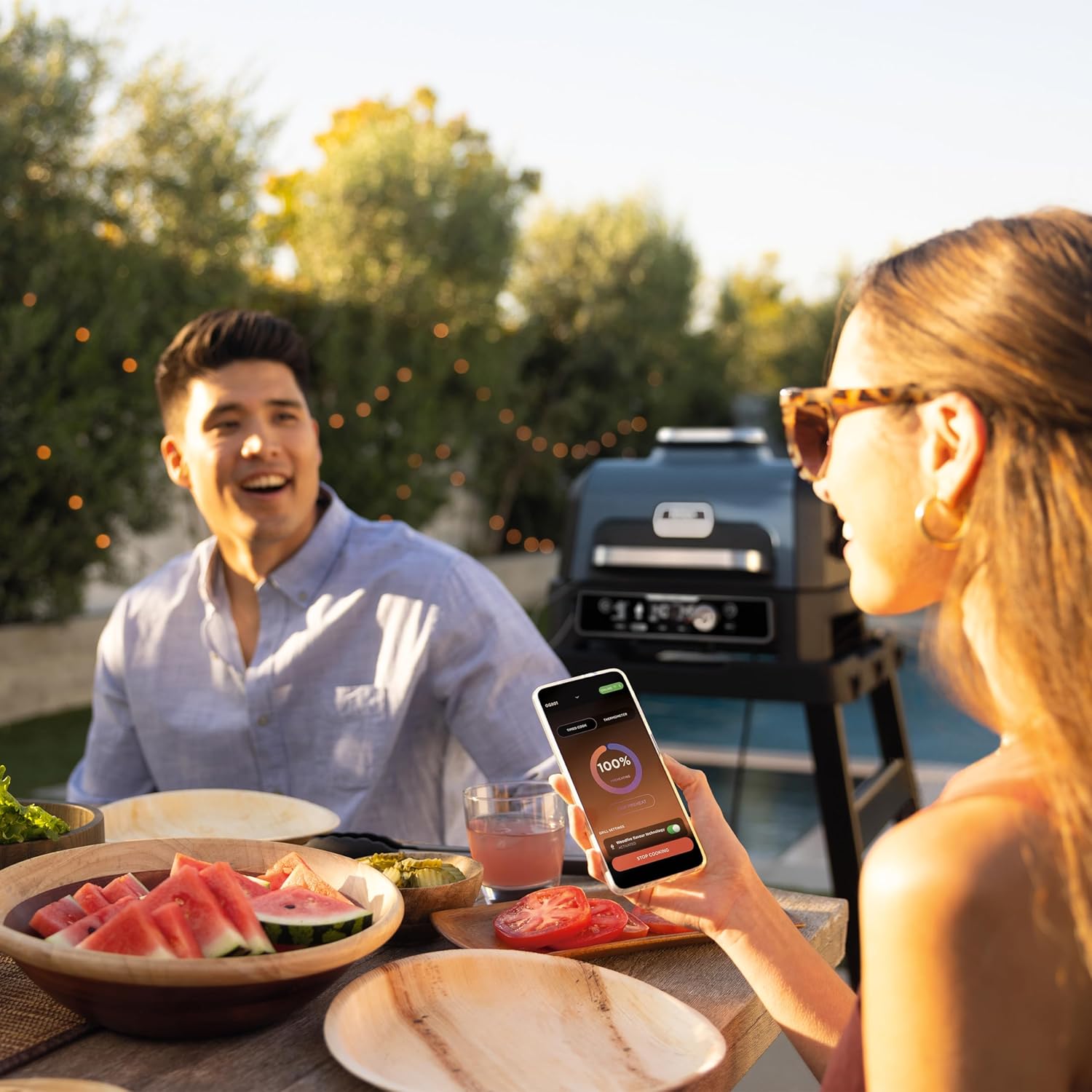 Ninja Woodfire Pro Connect XL Electric BBQ Grill & Smoker with App Control, Digital Sensor, Large 7-in-1 Grill & Air Fryer with Wood Fire Pellets, Weatherproof, Black OG901EU