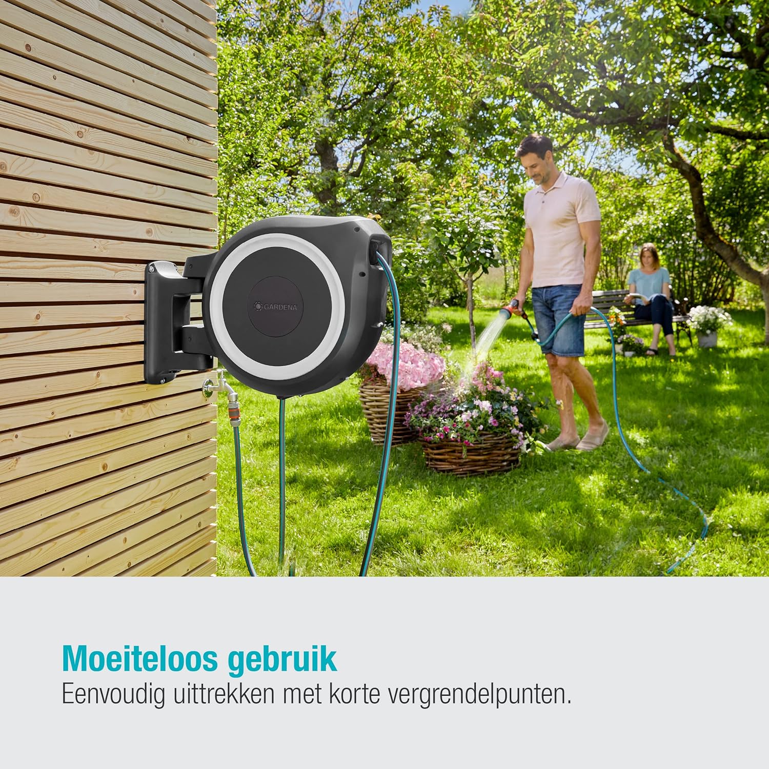 Gardena Wall-Mounted Hose Box RollUp M/L (White) 25 m: Flexible Watering for Medium to Large Gardens, Swivelling Hose Box, Includes 25 m Gardena Quality Hose and Mounting Tool (18622-20)