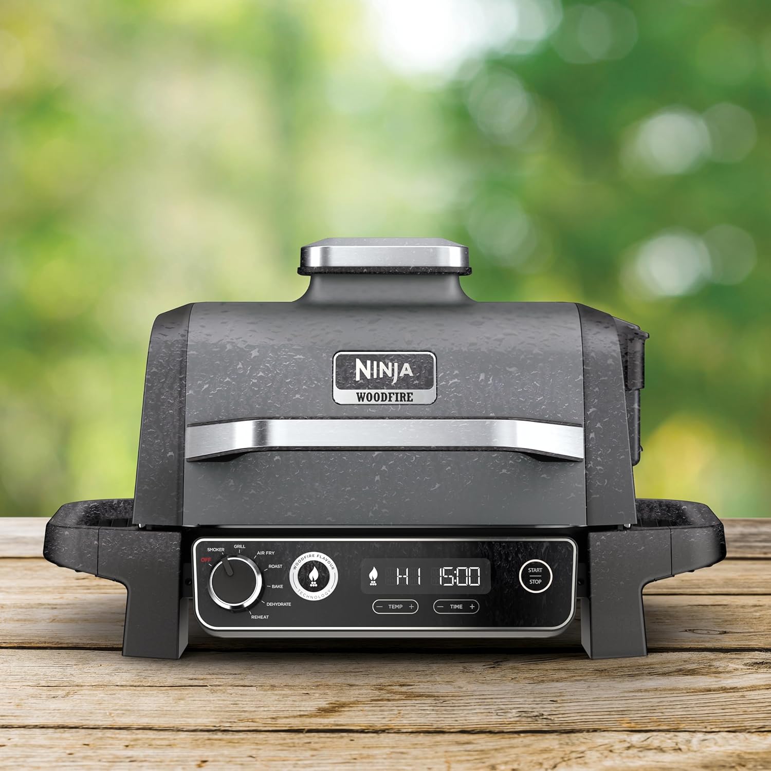 Ninja Woodfire Pro Connect XL Electric BBQ Grill & Smoker with App Control, Digital Sensor, Large 7-in-1 Grill & Air Fryer with Wood Fire Pellets, Weatherproof, Black OG901EU