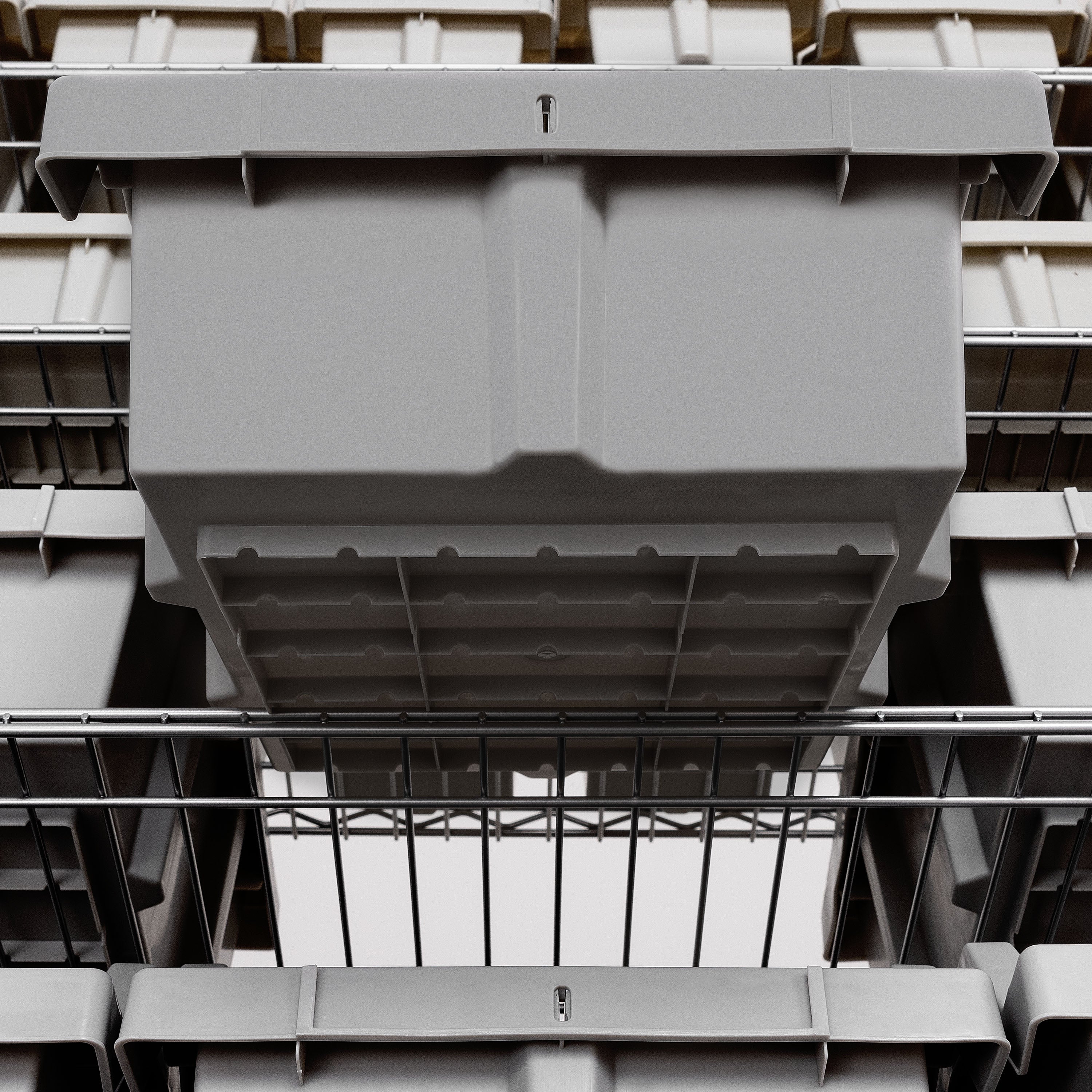 2025 NSF Extra Brede Rek met 7 Niveaus en 21 Bakjes