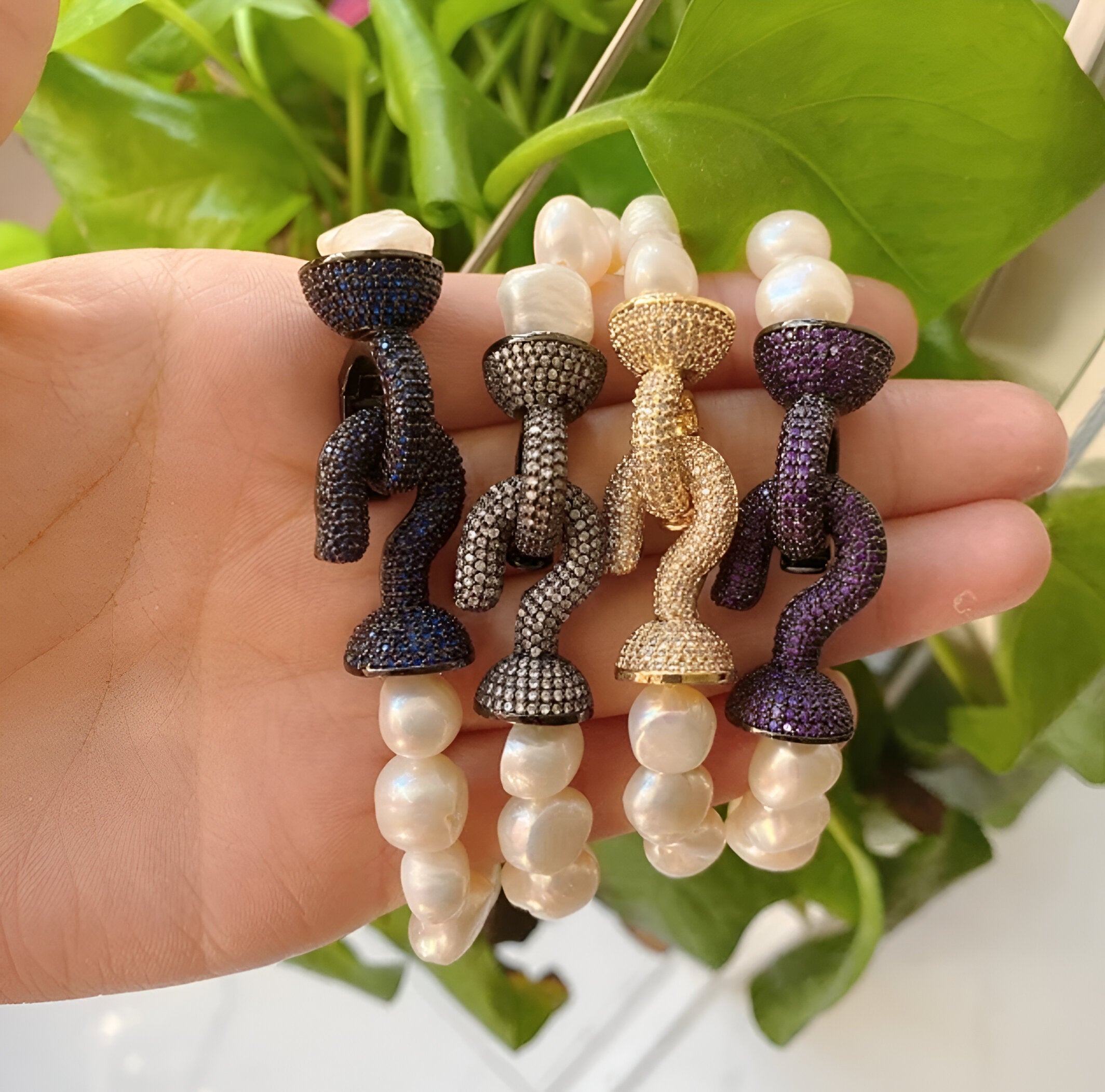 Baroque Fresh Water Pearls w/jeweled Zirconite Bracelet.