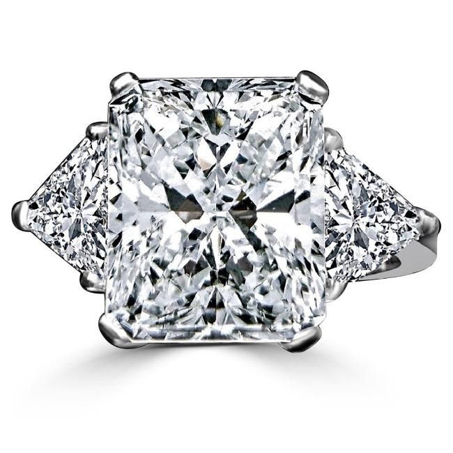 Radiant Diamond Veneer Cubic Zirconia Ring. 635R71337
