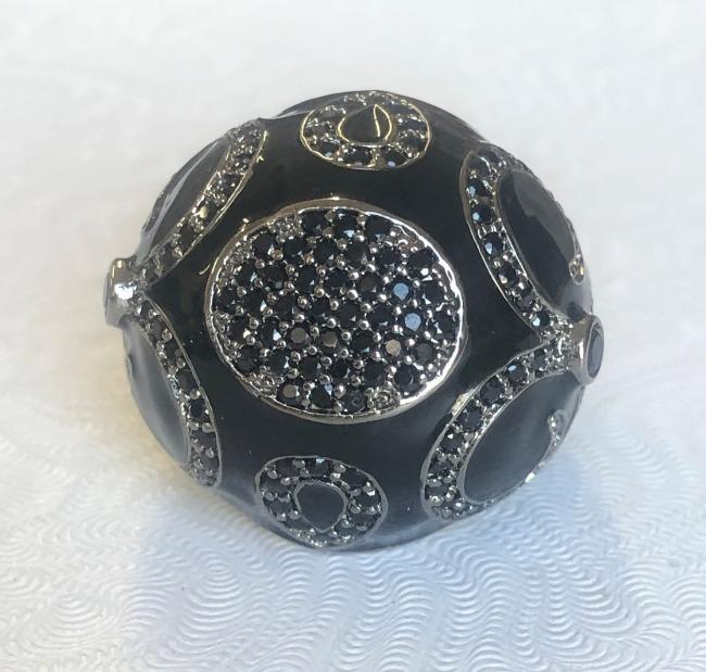 Zirconite Cubic Zirconia Jeweled Enamel Art Deco Style Ring. B501ROW208