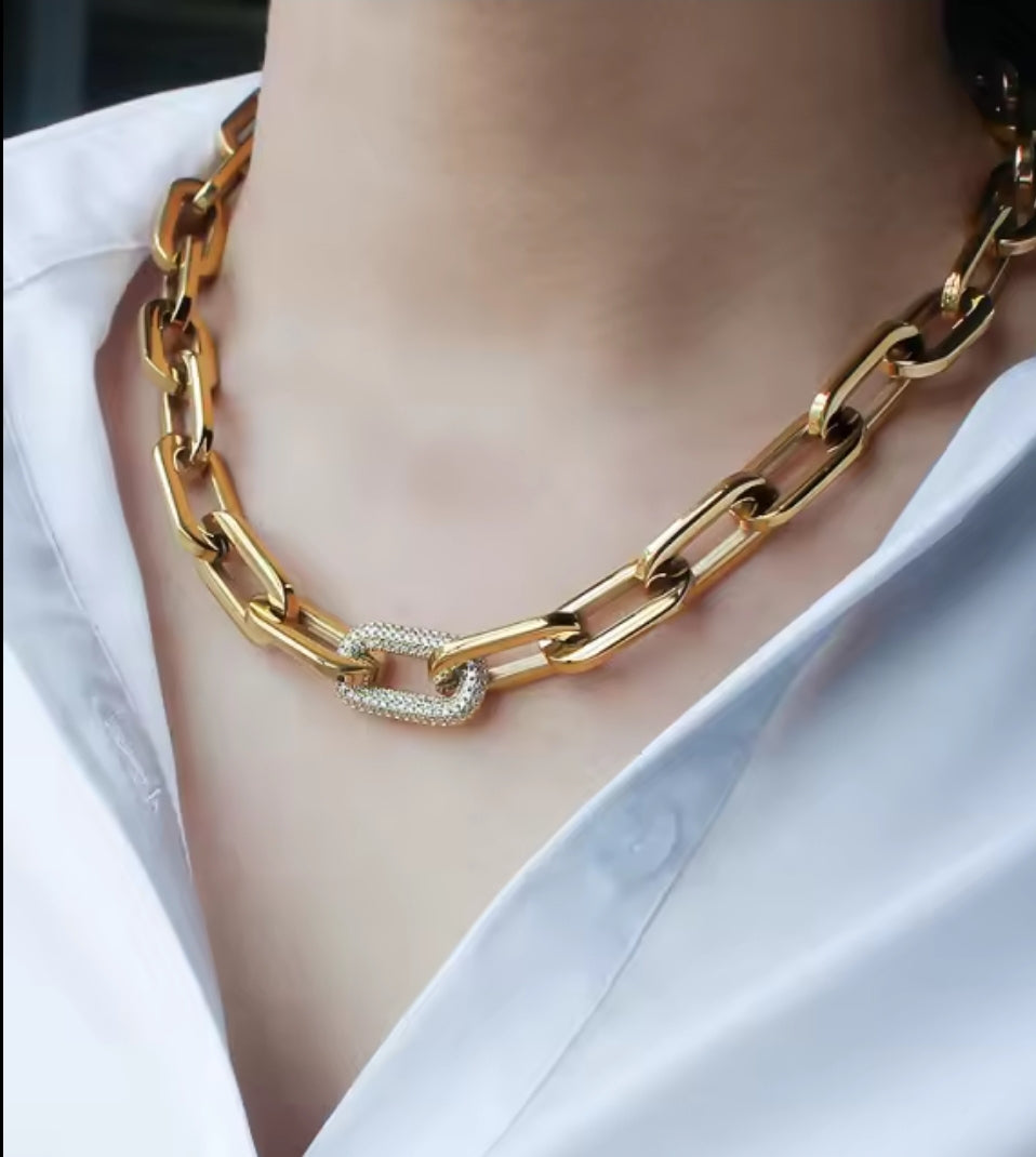 Unisex Paper Clip Link Chain Necklace. Zirconite 856N100