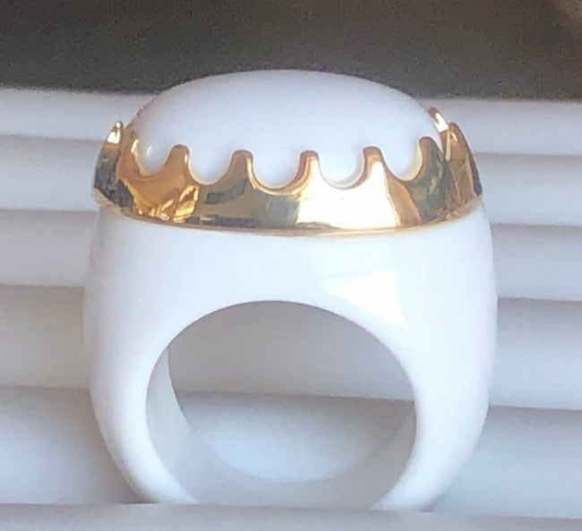 Hematite Cabochon Oval Cocktail Ring. 501R9w184