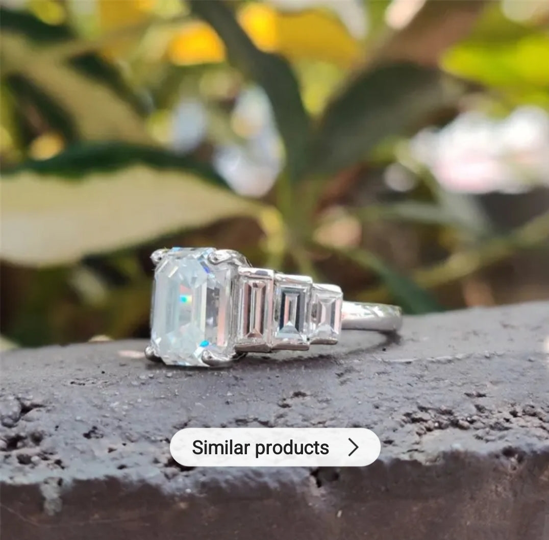 4CT Emerald Center Cubic Zirconia Ring Diamond Veneer.635R14026