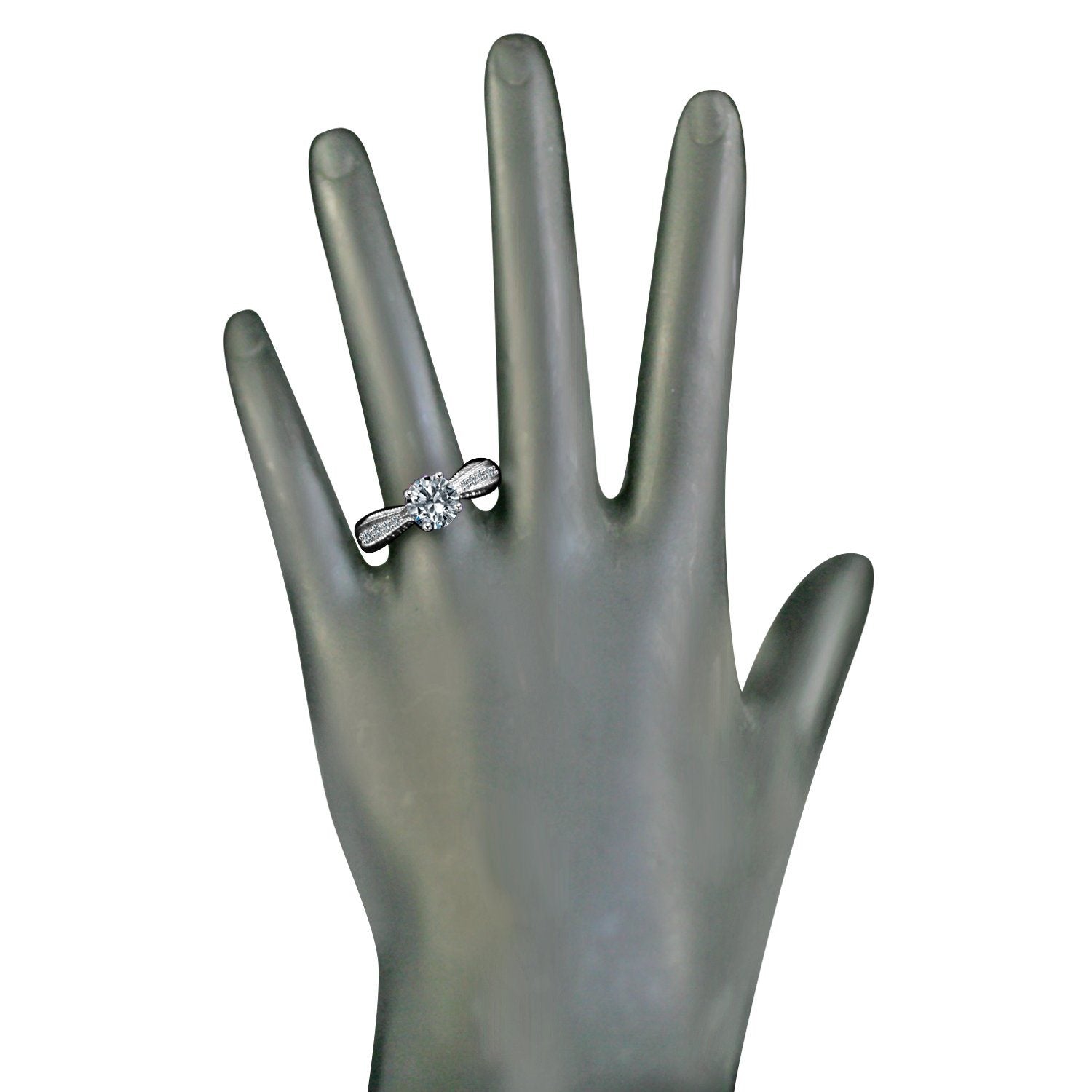 1.5CT  Round Solitaire Diamond Veneer Cubic Zirconia Ring. 635R4007