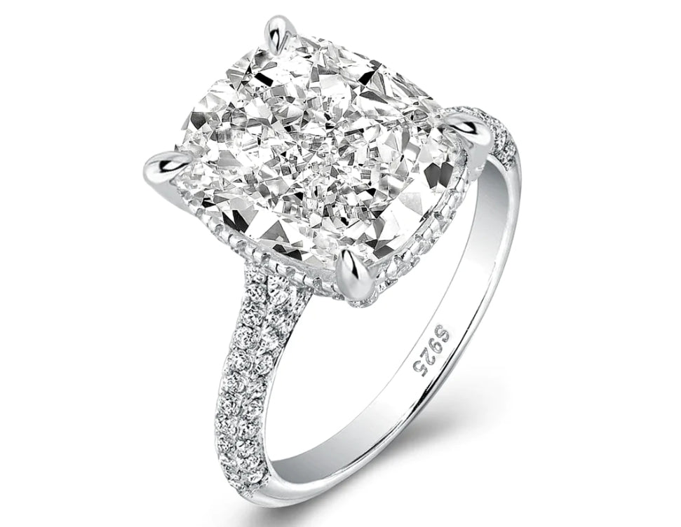 Cushion Cubic Zirconia Engagement Ring. Diamond Veneer 800R1008