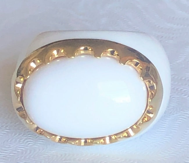 Hematite Cabochon Oval Cocktail Ring. 501R9w184