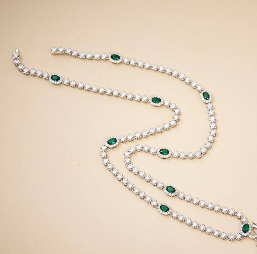 Colombian Emerald fusion Luxury Necklace Zirconite. 840N104E
