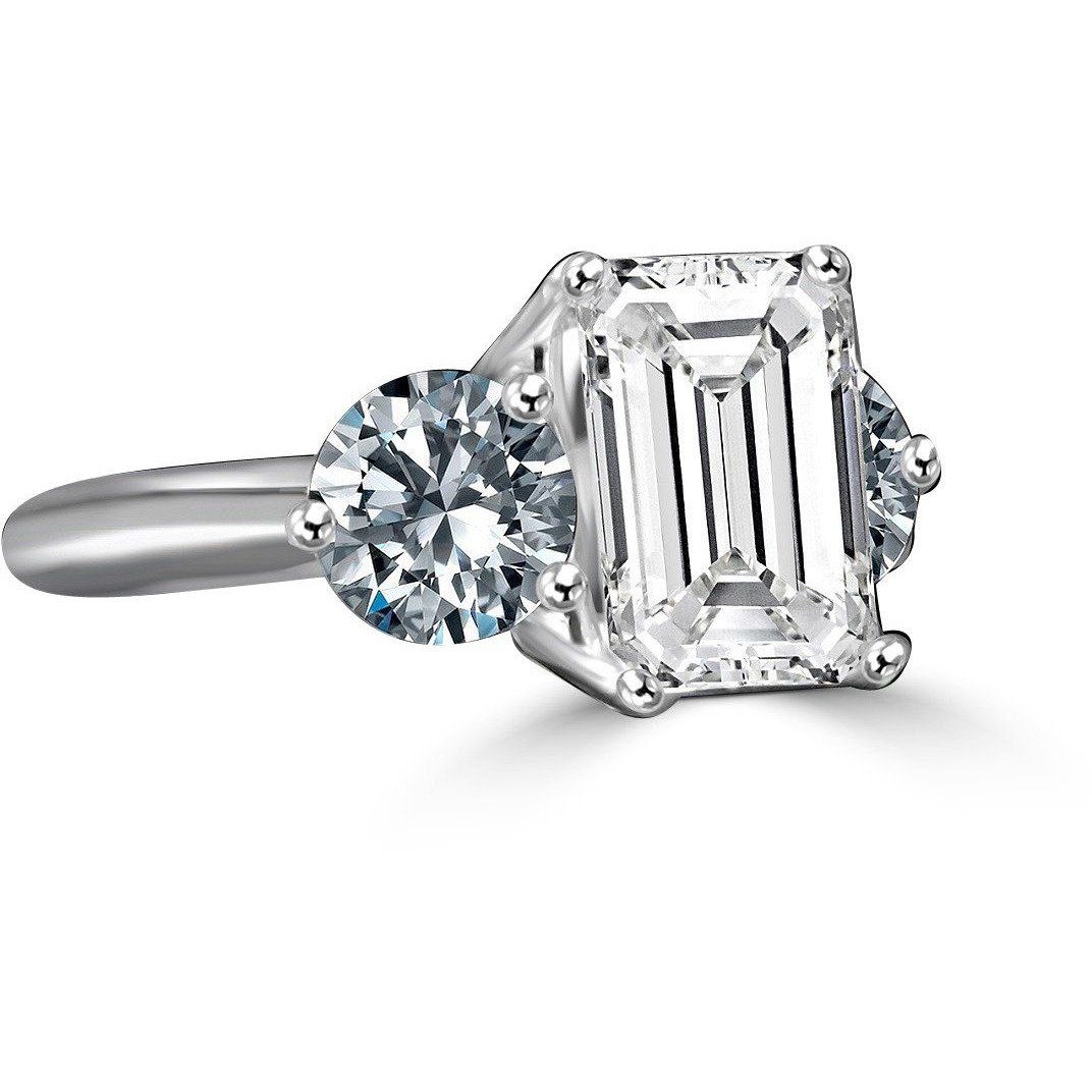 3.5CT Emerald Diamond Veneer three stone Ring. 635R72118EC