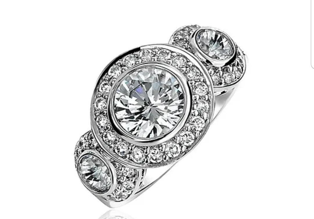2CT Round Diamond Veneer Cubic Zirconia Ring. 635R13665