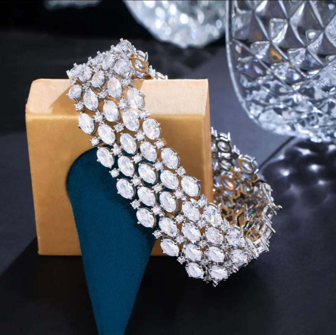 Cubic Zirconia couture wide Bracelet Zirconite. 826B101