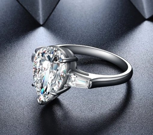6CT Pear Cubic Zirconia Engagement Ring. 800R528