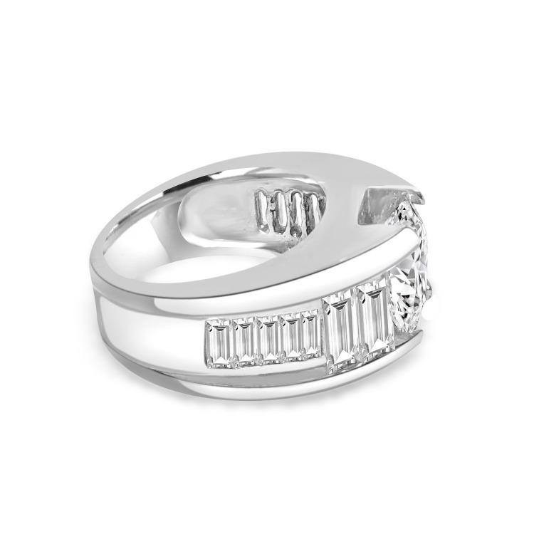 3CT Round Diamond Veneer Cubic Zirconia Ring. 635R30322