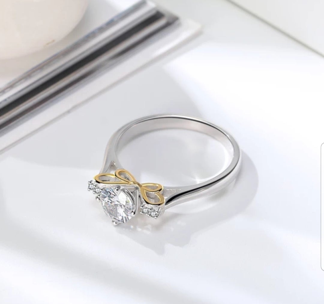 1CT Cubic Zirconia Solitaire Engagement Ring.820R100