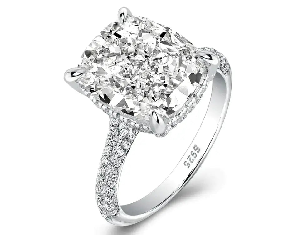 Cushion Cubic Zirconia Engagement Ring. Diamond Veneer 800R1008