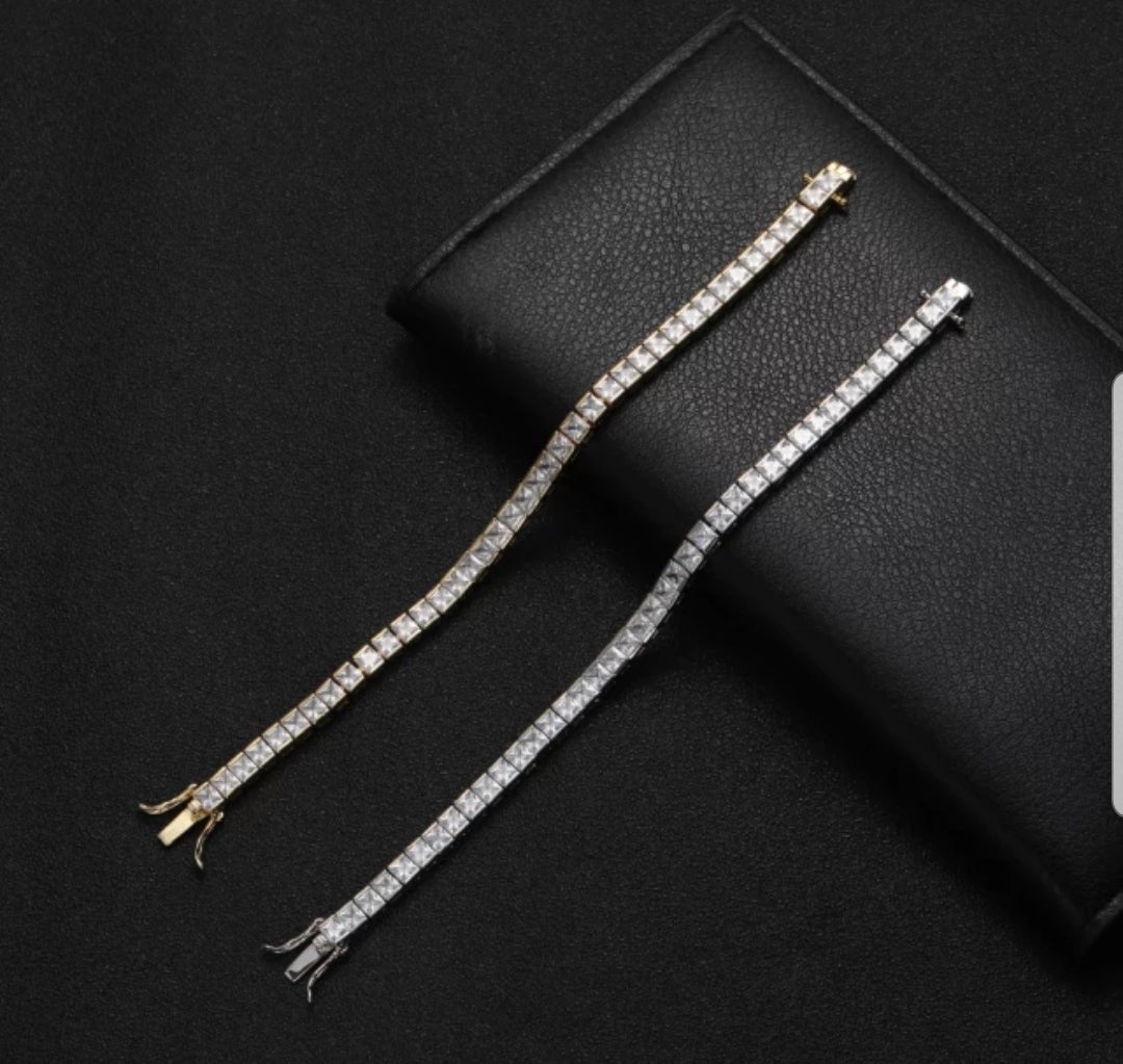 Princess Cut Square Zirconite Cubic Zirconia CZ Tennis Bracele. B602B30017