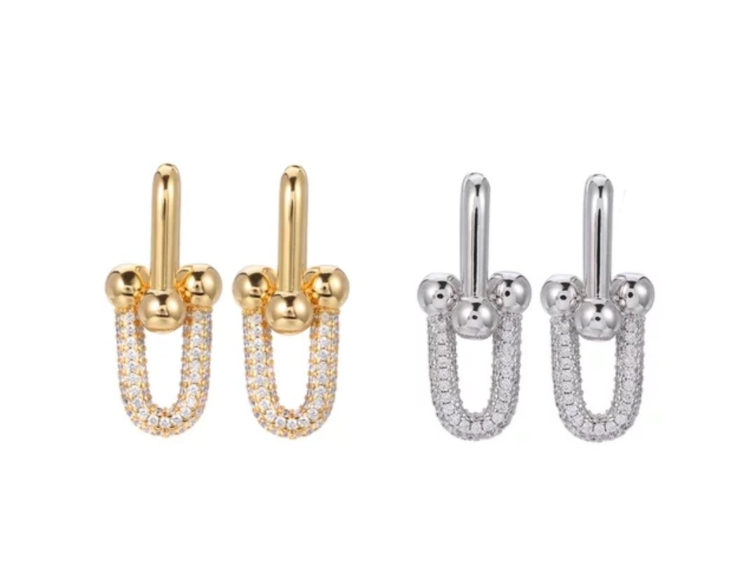Saddle Earrings Zirconite Cubic Zirconia . 821E100