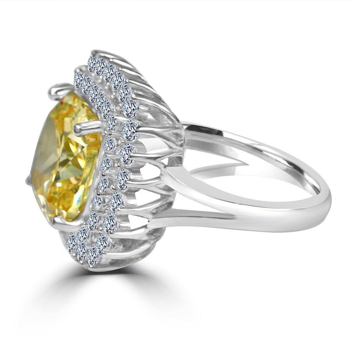 7CT Cushion Diamond Veneer Cubic Zirconia Ring. 635R0250