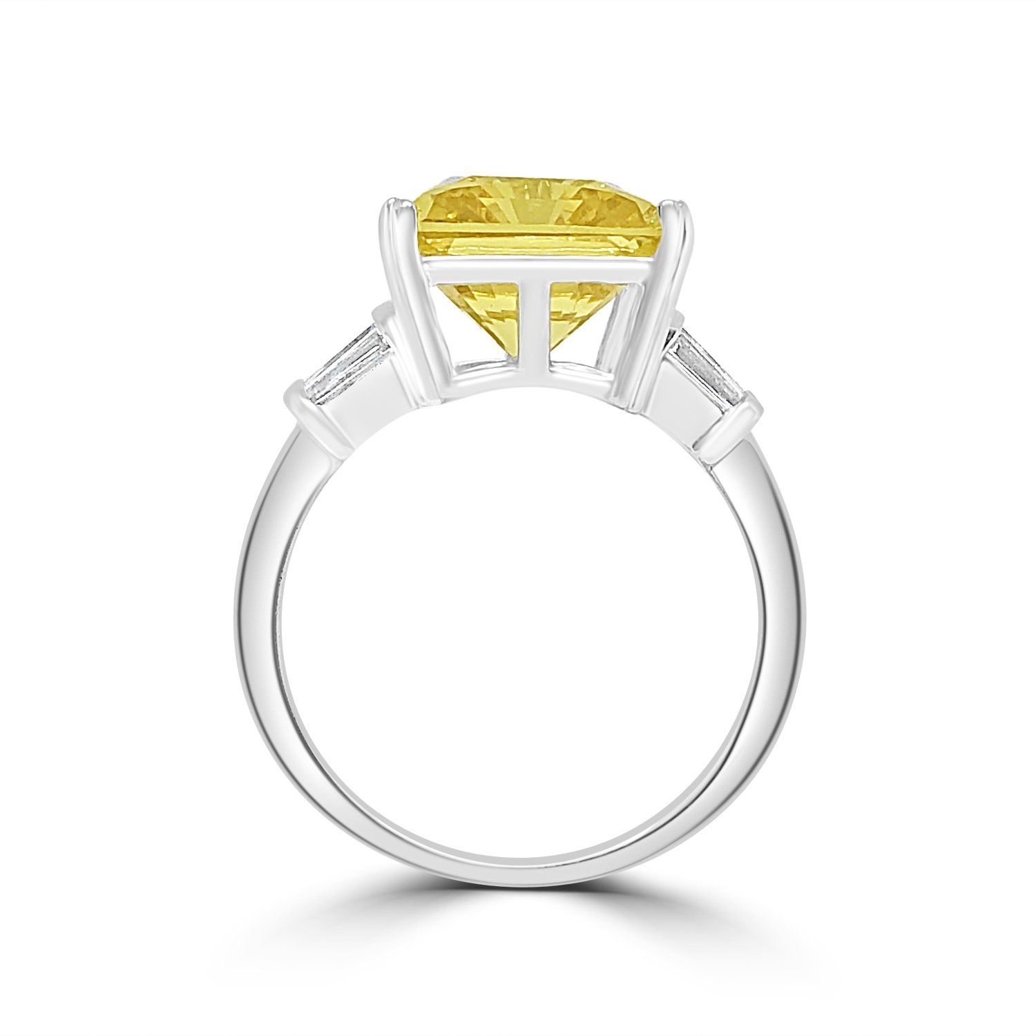 10CT Emerald Diamond Veneer Cubic Zirconia Ring. 635R71507