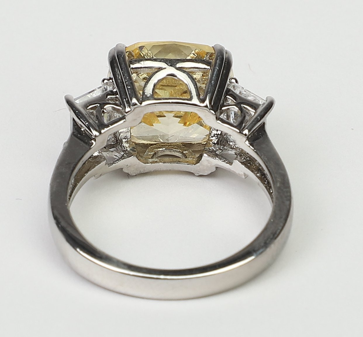 5CT Three stones Cushion Cubic Zirconia Engagement Ring. 635R71467