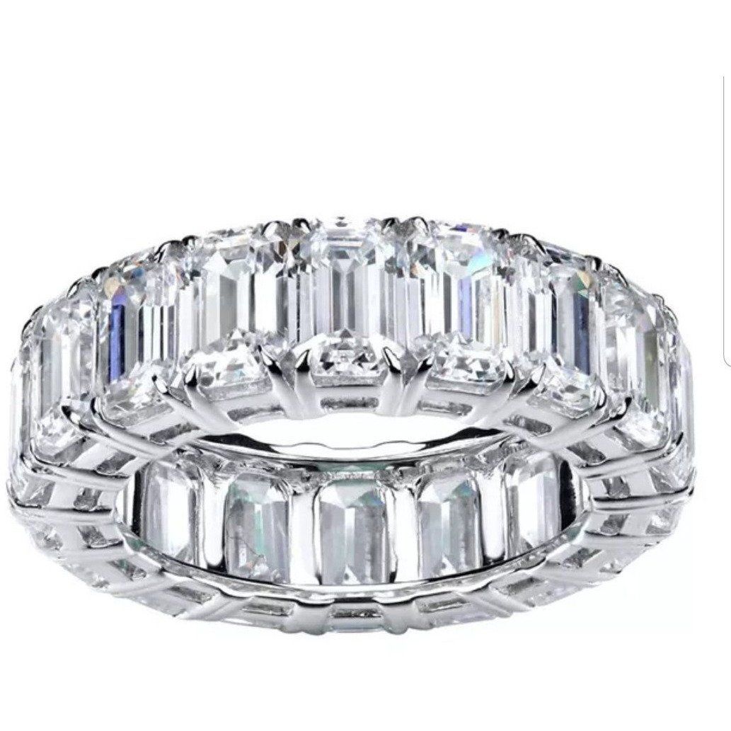 Diamond Veneer Cubic Zirconia Eternity Band Ring. 635R102