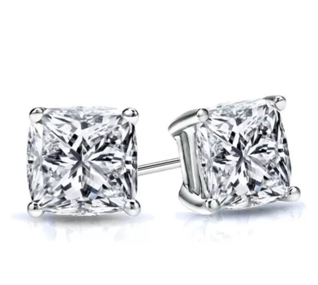 Cushion square Cubic Zirconia Stud Earrings. Diamond Veneer 635E208