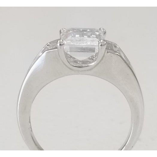 3.5CT Three Stones Emerald cut Cubic Zirconia Engagement Ring. 635R71371