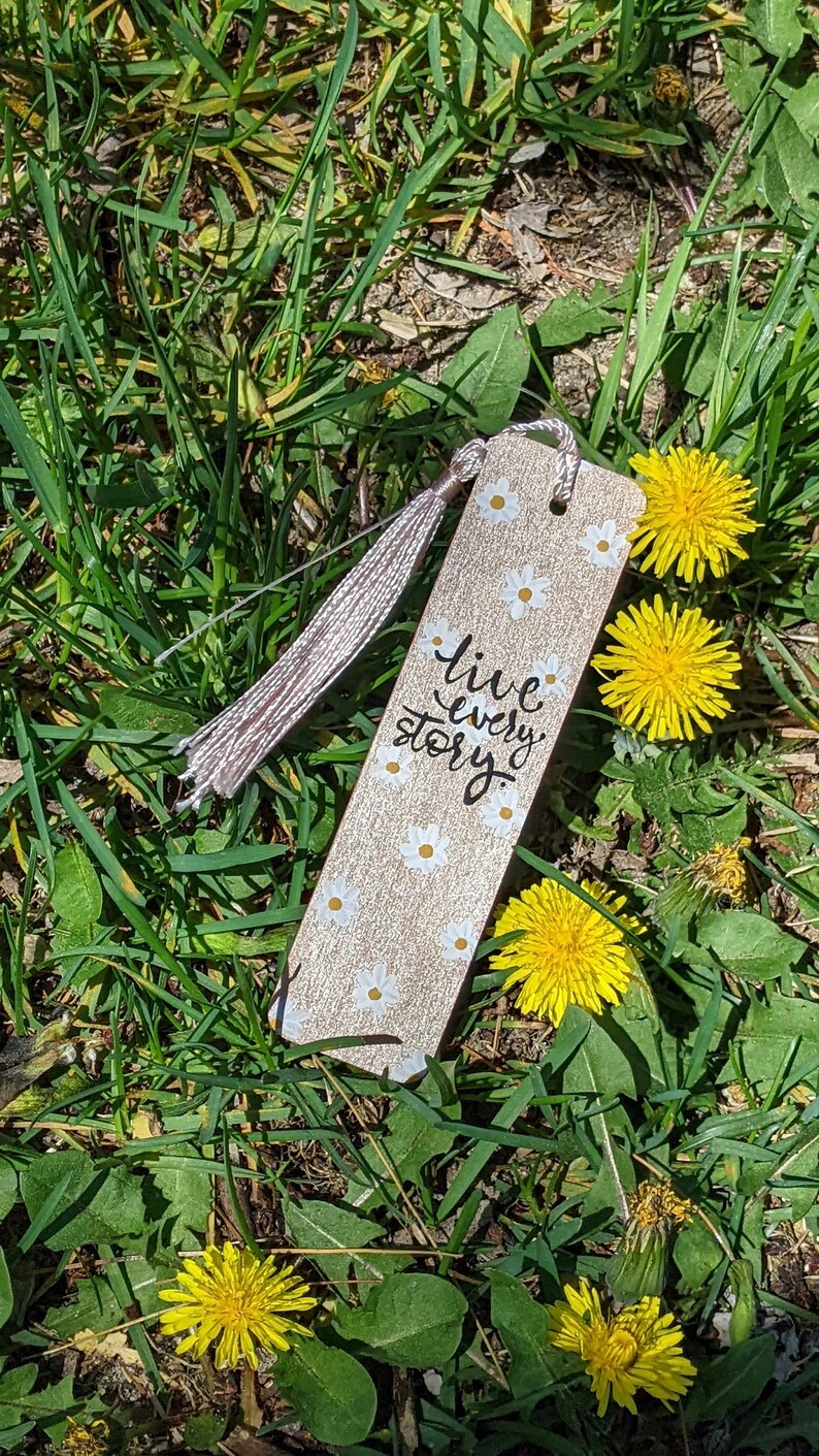 Flower Motif Wooden Bookmark, with