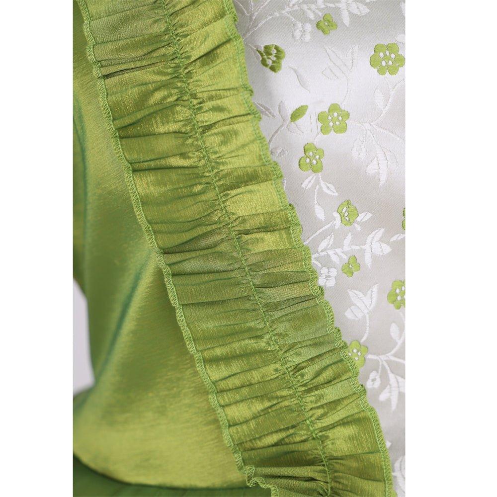 Robe Rococo Verte Pomme du 18e Siècle avec Fleur sur la Poitrine - Élégance Médiévale par L'AniMirage