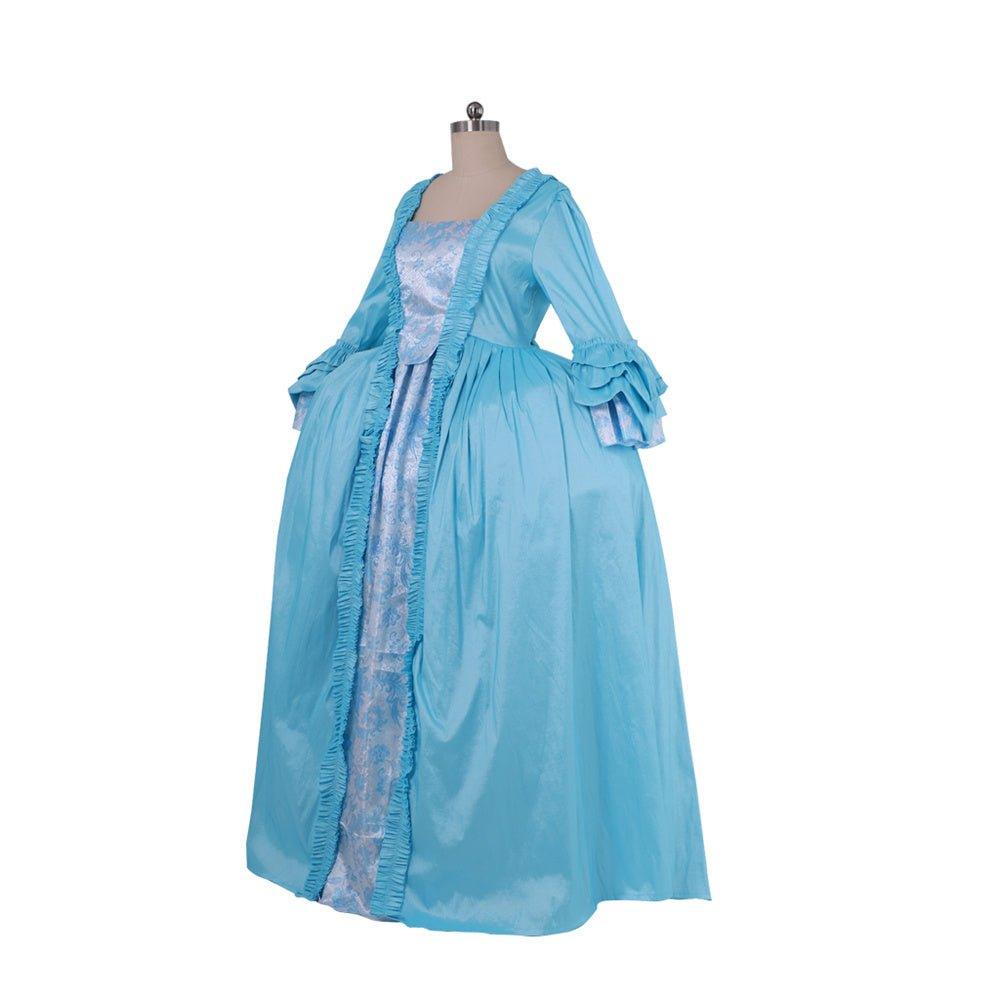 Robe Rococo Bleu Azur du 18e Siècle - Broderie et Dentelle de L'AniMirage