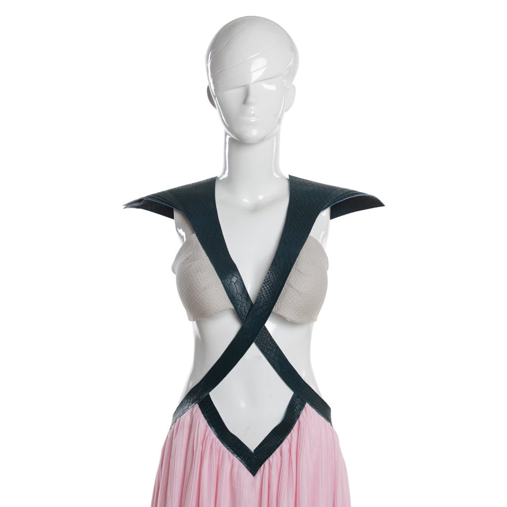 Look Authentique & Design Détaillé - Costume Cosplay Saison 4 par L'AniMirage