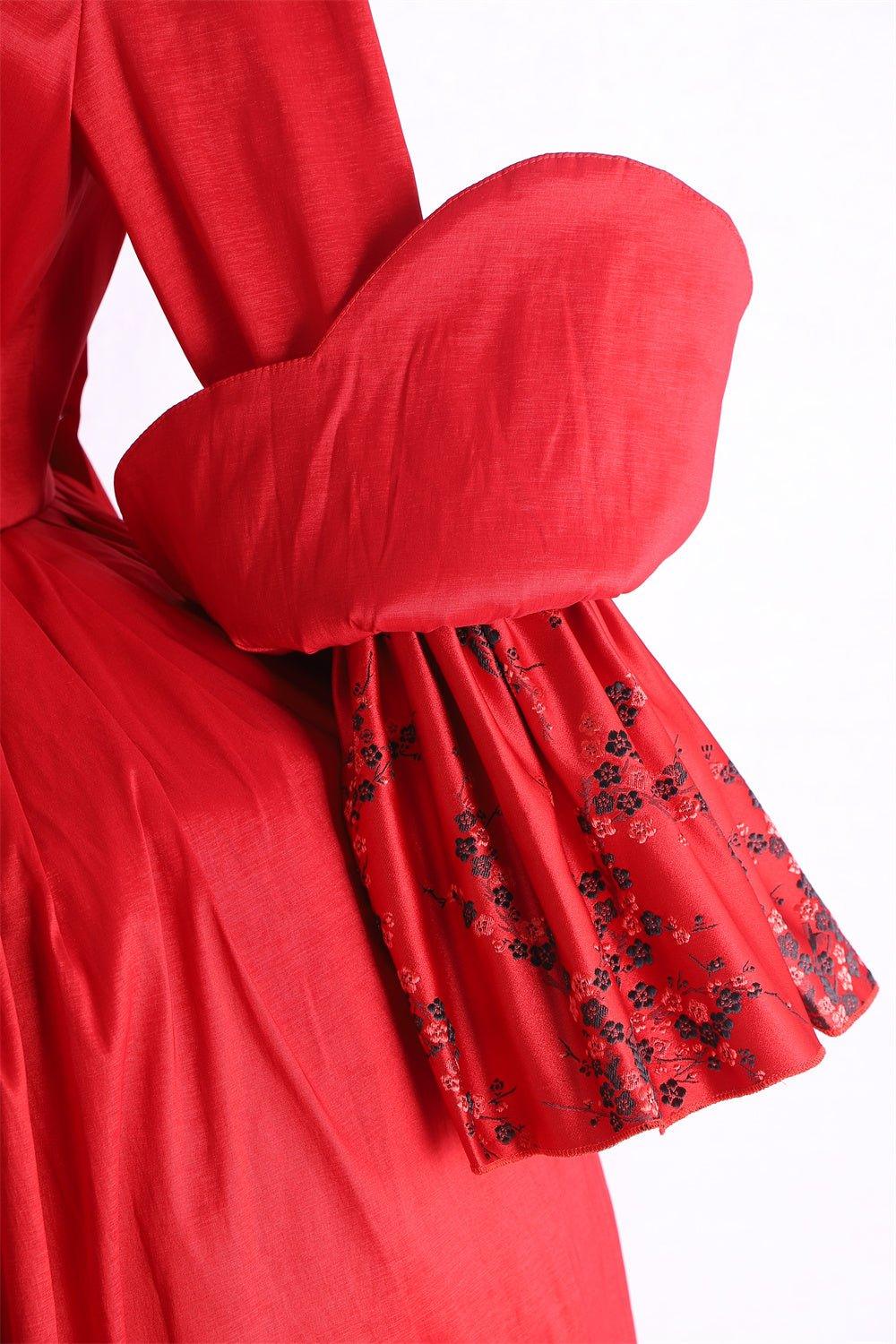 Robe Rococo Rouge du 18ème Siècle avec Dentelle - Style Majestueux Marie Antoinette de L'AniMirage