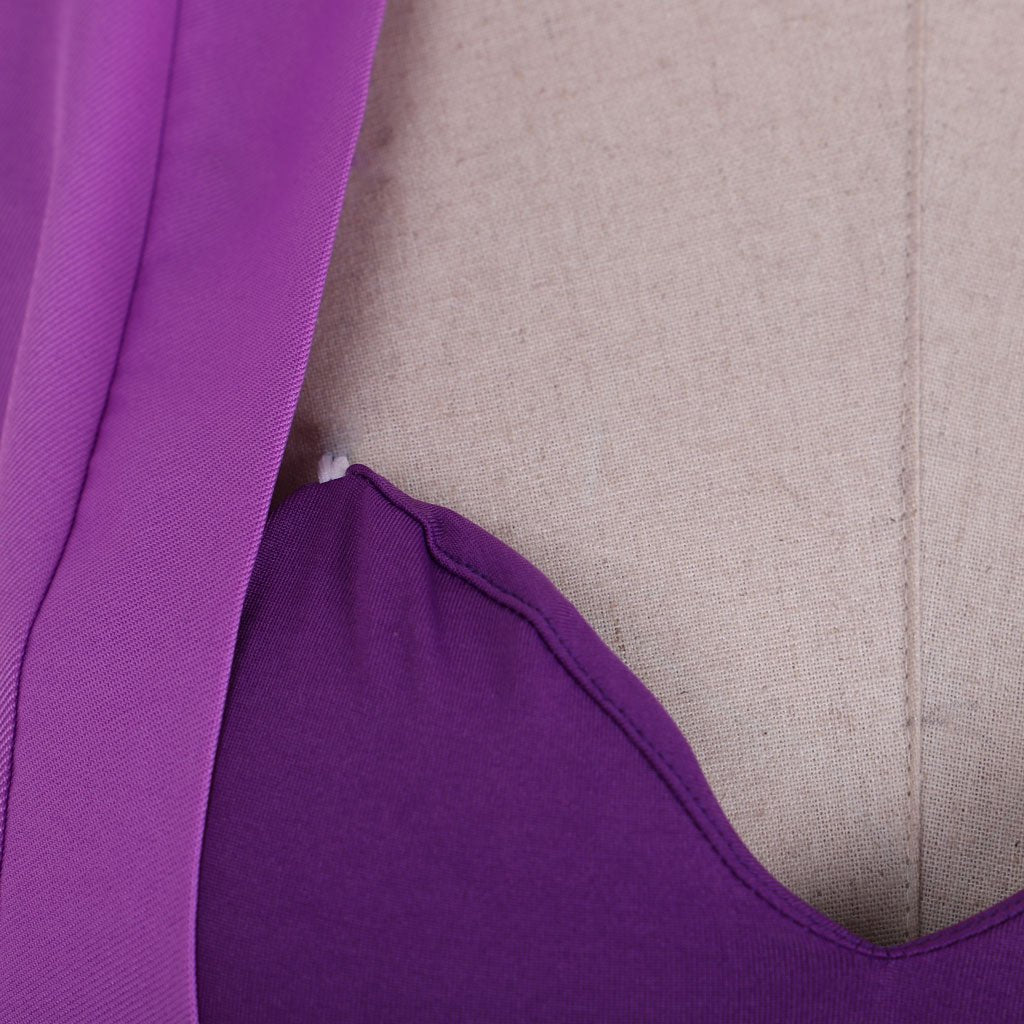Robe Longue Violette avec Combinaison Ajustée - Costume Cosplay Anime Élégant